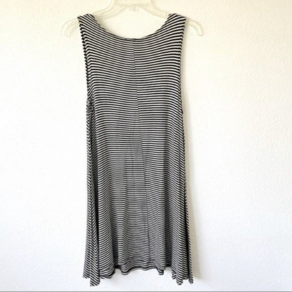 Sleeveless striped swing dress mini trapeze flowy - Picture 7 of 8